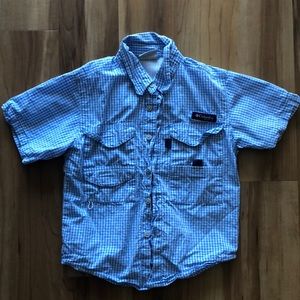 Columbia shirt size small
